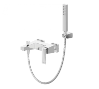 Смеситель для ванны с коротким изливом с аксессуарами Bravat Iceberg F676110C-B-RUS