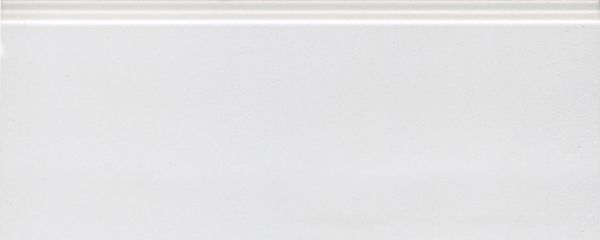 Плинтус Магнолия белый матовый обрезной (FMF001R) 30x12x13 от Kerama Marazzi (Россия)
