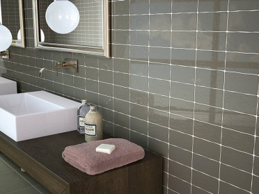 Бордюр VINTAGE TORELLO VINTAGE LEAD 2x15 от APE Ceramica (Испания)