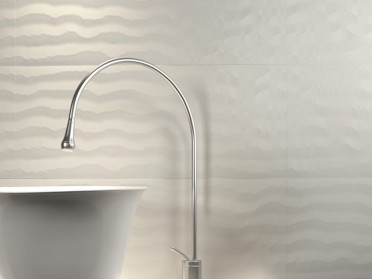 Настенная плитка 8202 Blanco Mate Relieve Dynamic 33.3x80 от Porcelanite Dos (Испания)