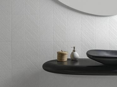 Настенная плитка GHENT Silver (31862) 33.3x100x0.75 от Peronda (Испания)