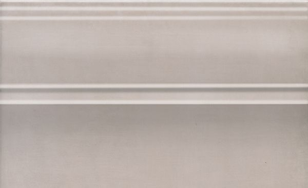 Плинтус Левада бежевый глянцевый (FMB031) 25x15x15 от Kerama Marazzi (Россия)