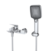 Смесители CEZARES LINER-VD-01 Смеситель для ванны и душа однорычажный  в комплекте с ручным душем, шлангом и держателем, исполнение хром