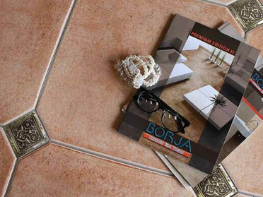 Декор BRONZO-25 вставка VENZEL латунная 5x5 от BronzoDecor (Россия)