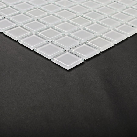 White glass 4*25*25 300*300