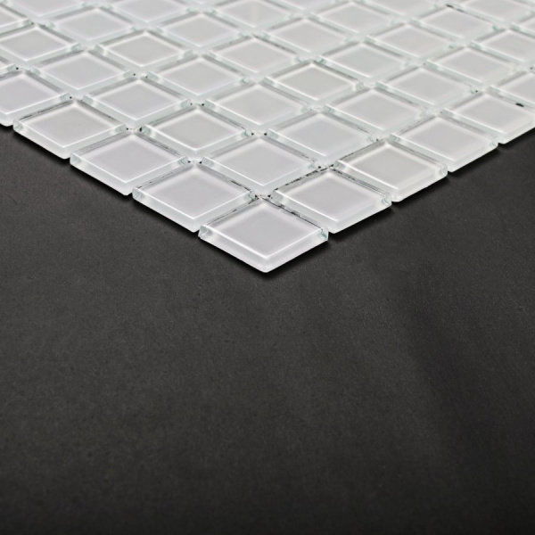 White glass 4*25*25 300*300