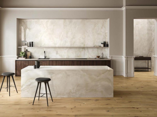 Керамогранит MAJESTIC ONYX CRYSTAL BEIGE LEV/RET (05458) 120x280 от Piemme Ceramiche (Valentino) (Италия)