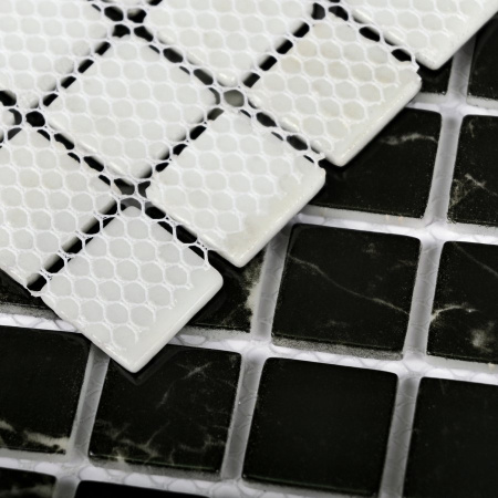 Mia black (glossy) 300*300 23*23*4