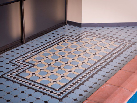 Плинтус ПЛИН-05 7x60 от Топ Рус (Россия)